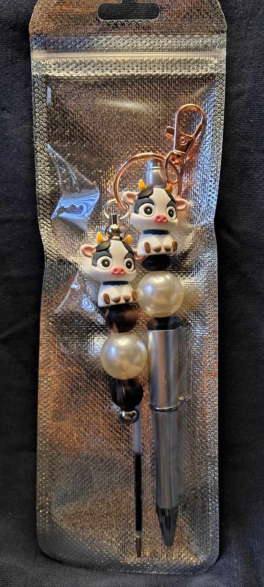 3D cow focal silver pen keychain set