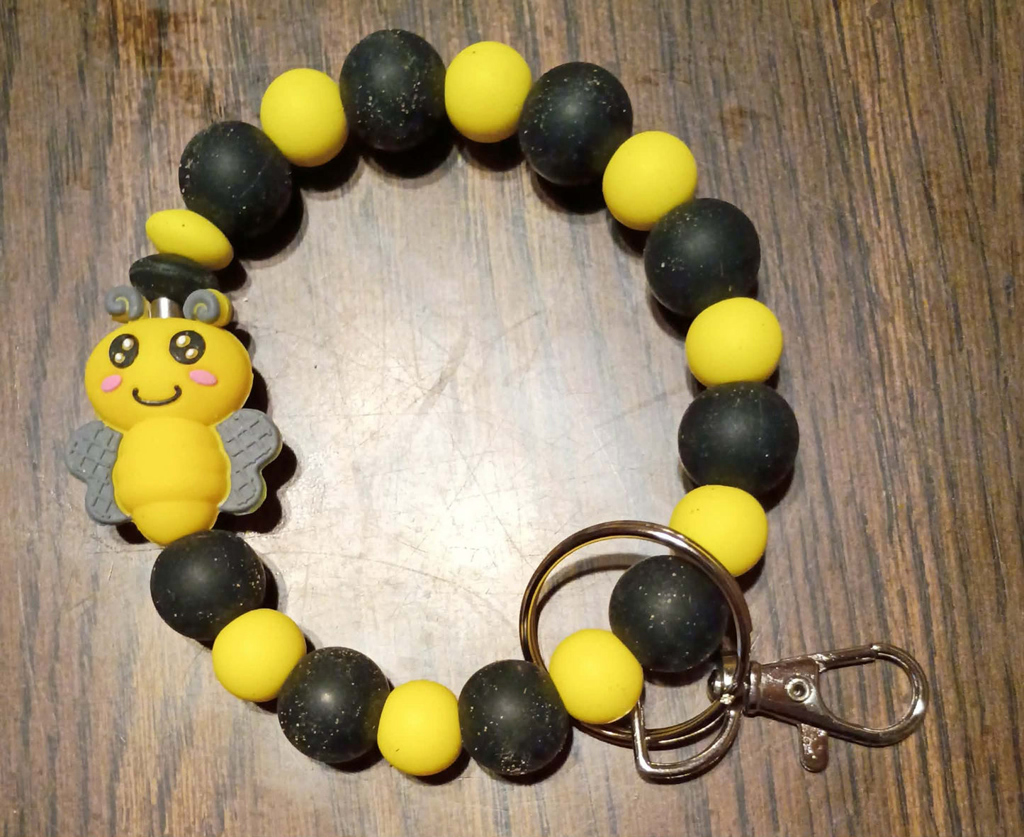 Buzzing Bee Silicone Bead Wristlet